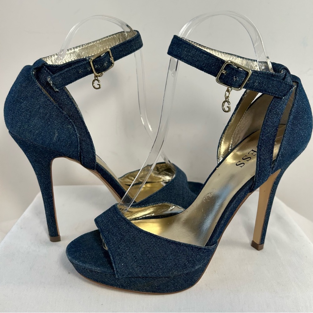 WOMEN’S GUESS DENIM HEELS (4”)PLATFORM (1”) OPEN TOES SIZE: 7M ANKLE STRAP